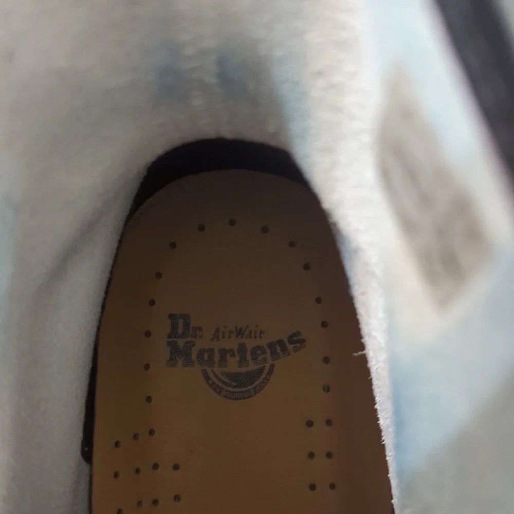 Dr. Martens - Picture 11 of 11